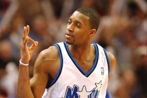 麦迪回顾当年踢球名场面：积攒了3年的挫败感 我只想赢但是做不到