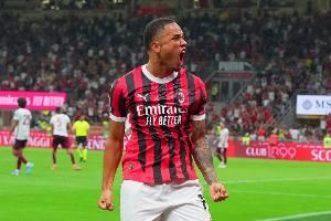 斯基拉：奥卡福不在米兰计划之中，已被推荐给博洛尼亚