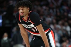 拓记：开拓者还剩最后86小时 去决定是否与夏普提前续约