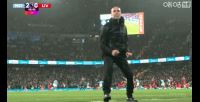 里程碑之夜2-0领先!曼城暂2-0利物浦,瓜迪奥拉场下开心庆祝